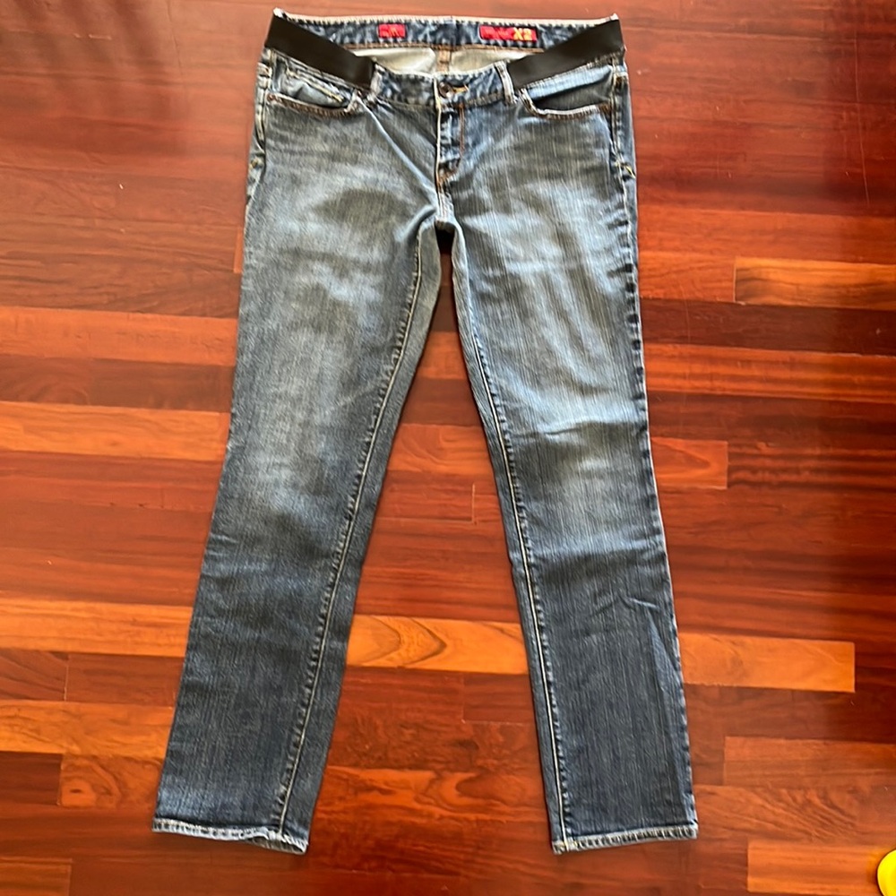 Womens 31 Express X2 Jeans loose skinny Jeans.